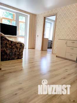 2-к квартира, посуточно, 45м2, 2/5 этаж