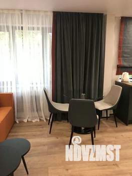 1-к квартира, посуточно, 32м2, 1/1 этаж