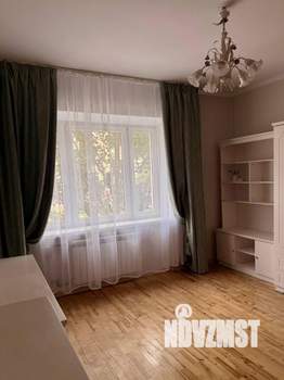 3-к квартира, на длительный срок, 120м2, 2/5 этаж