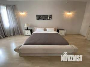 3-к квартира, посуточно, 150м2, 1/1 этаж