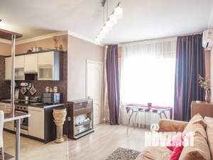 Студия квартира, посуточно, 40м2, 8/17 этаж