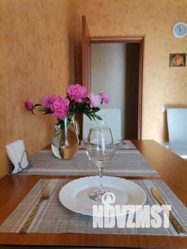 2-к квартира, посуточно, 52м2, 1/1 этаж