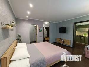1-к квартира, посуточно, 40м2, 1/5 этаж
