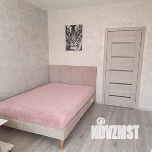 1-к квартира, посуточно, 38м2, 5/9 этаж