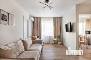 1-к квартира, посуточно, 35м2, 2/4 этаж