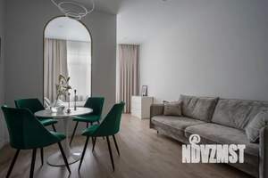 Студия квартира, посуточно, 35м2, 1/11 этаж