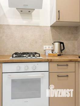 1-к квартира, посуточно, 39м2, 7/9 этаж