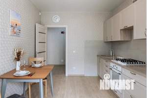 1-к квартира, посуточно, 43м2, 1/1 этаж