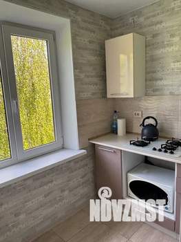 2-к квартира, посуточно, 45м2, 5/5 этаж