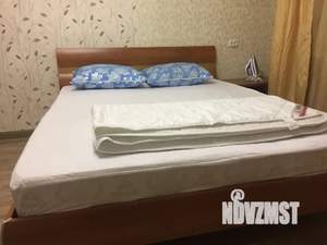 1-к квартира, посуточно, 32м2, 2/5 этаж