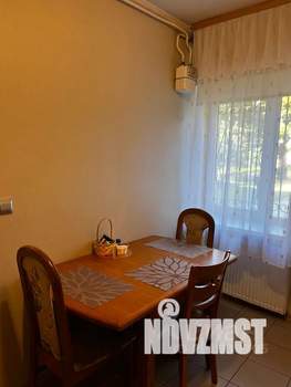 1-к квартира, посуточно, 33м2, 1/4 этаж