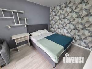 1-к квартира, посуточно, 40м2, 5/10 этаж