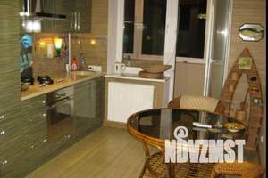 1-к квартира, посуточно, 42м2, 4/7 этаж