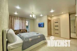 1-к квартира, посуточно, 41м2, 3/9 этаж