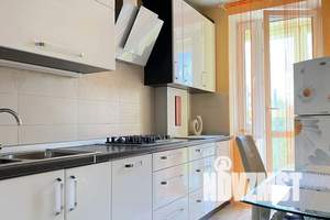 1-к квартира, посуточно, 35м2, 2/6 этаж