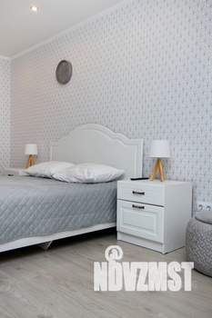 1-к квартира, посуточно, 39м2, 1/1 этаж