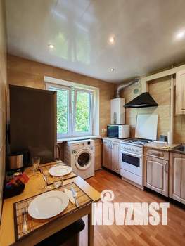 1-к квартира, посуточно, 33м2, 4/5 этаж