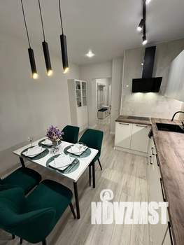 1-к квартира, посуточно, 42м2, 19/25 этаж