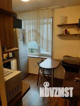 2-к квартира, посуточно, 42м2, 2/5 этаж