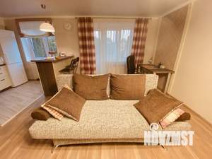 2-к квартира, посуточно, 43м2, 1/1 этаж