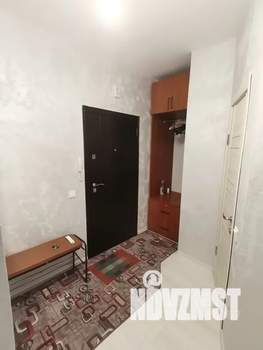 Студия квартира, посуточно, 41м2, 1/9 этаж