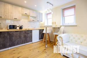 2-к квартира, посуточно, 37м2, 1/2 этаж