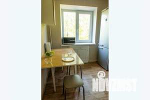 1-к квартира, посуточно, 45м2, 4/4 этаж