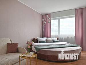 1-к квартира, посуточно, 42м2, 1/1 этаж