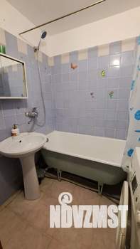 2-к квартира, посуточно, 50м2, 1/5 этаж