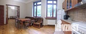 1-к квартира, на длительный срок, 60м2, 1/3 этаж