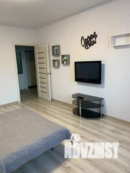 1-к квартира, посуточно, 42м2, 3/10 этаж