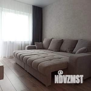 1-к квартира, посуточно, 43м2, 4/5 этаж