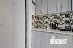 Студия квартира, посуточно, 11м2, 1/5 этаж