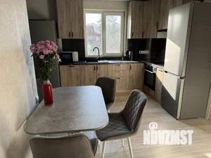 3-к квартира, посуточно, 80м2, 1/1 этаж