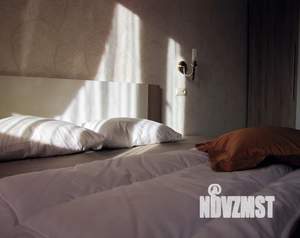 1-к квартира, посуточно, 46м2, 10/10 этаж