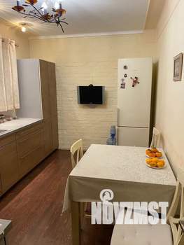 4-к квартира, посуточно, 150м2, 2/2 этаж