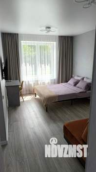 1-к квартира, посуточно, 35м2, 1/8 этаж