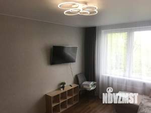 1-к квартира, посуточно, 42м2, 1/1 этаж
