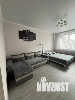 1-к квартира, посуточно, 40м2, 1/1 этаж