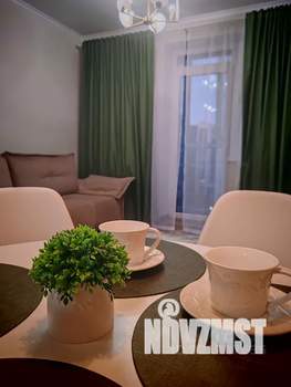 1-к квартира, посуточно, 42м2, 7/10 этаж