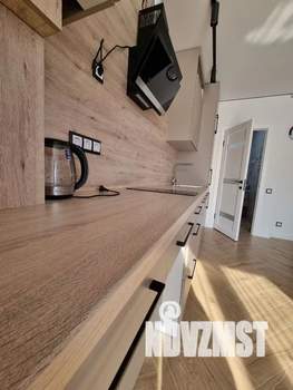 Студия квартира, посуточно, 24м2, 1/9 этаж