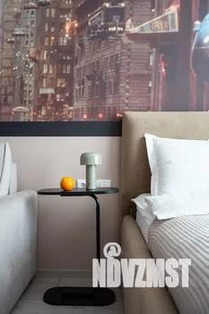 Студия квартира, посуточно, 33м2, 1/9 этаж