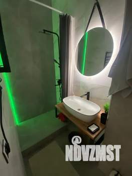 Студия квартира, посуточно, 35м2, 1/4 этаж