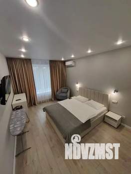 1-к квартира, посуточно, 38м2, 4/8 этаж