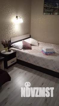 1-к квартира, посуточно, 43м2, 9/9 этаж