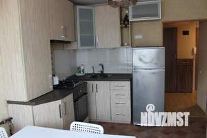 1-к квартира, посуточно, 44м2, 3/5 этаж