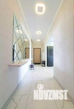 1-к квартира, посуточно, 50м2, 1/1 этаж