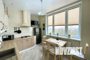 1-к квартира, посуточно, 45м2, 6/8 этаж