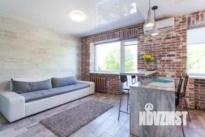 Студия квартира, посуточно, 35м2, 2/5 этаж