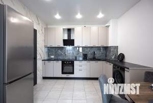 2-к квартира, посуточно, 65м2, 1/1 этаж